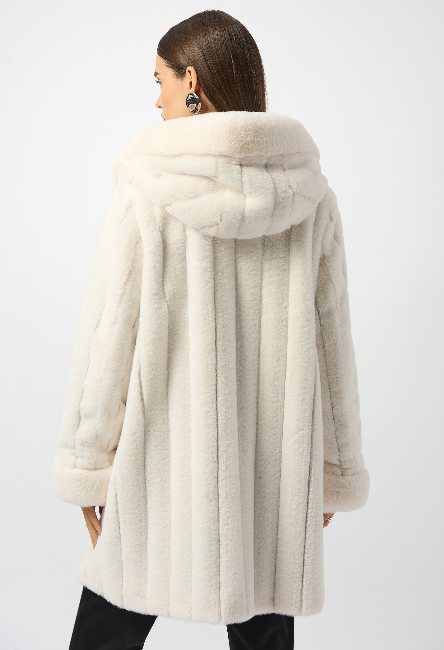 Collared Hip-length Coat Style