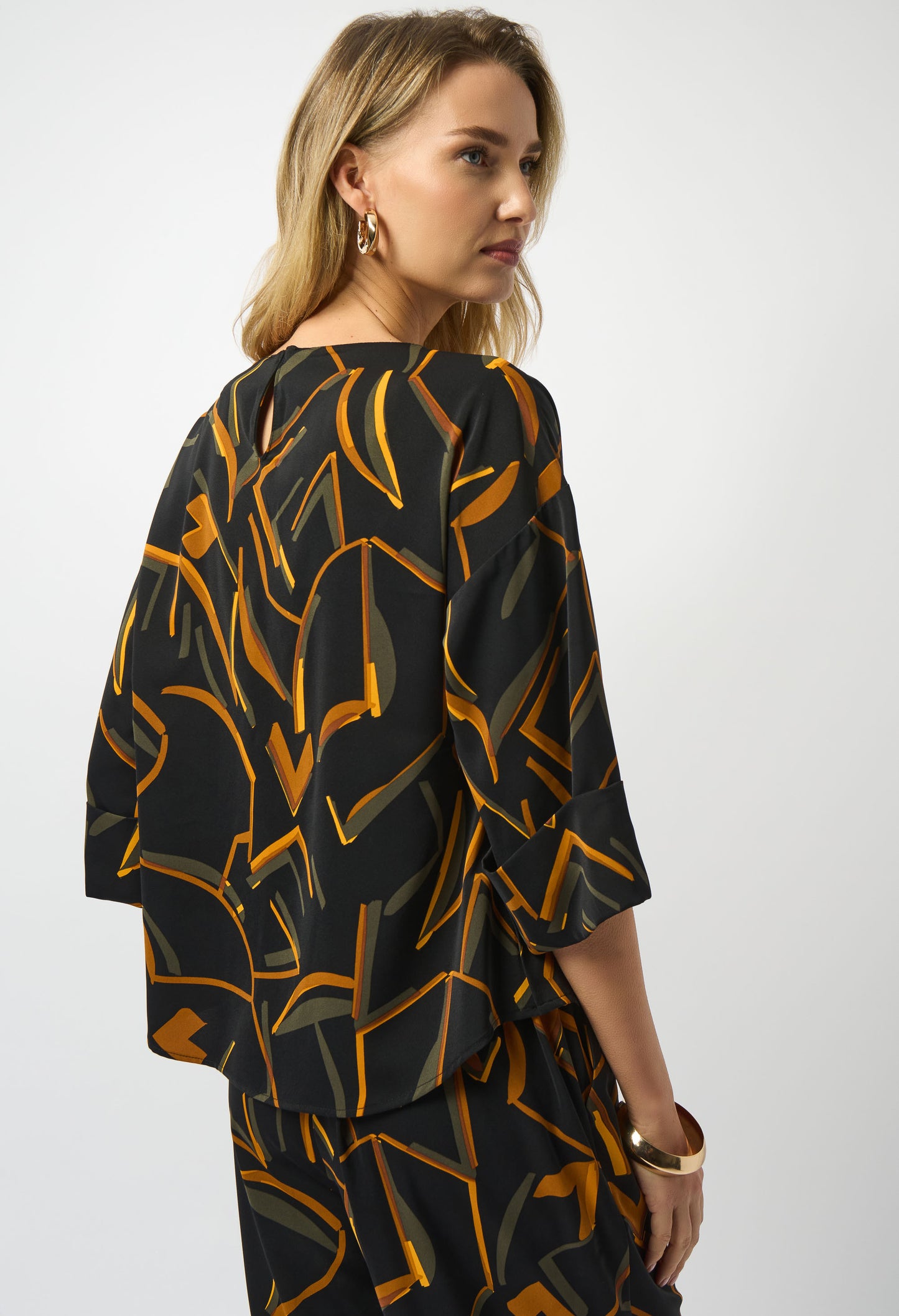 Chic Boat Neck Blouse