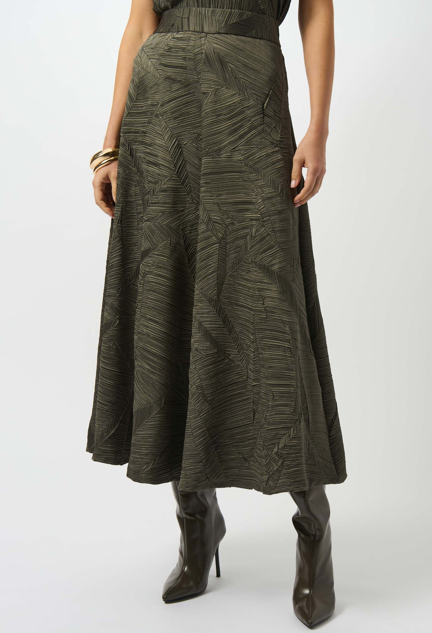 Textured Pleated A-line Skirt