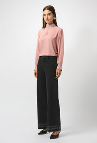 Embroidered Mid-rise Jean