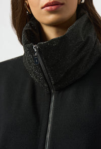 Hip-length Sleeveless Casual Jacket