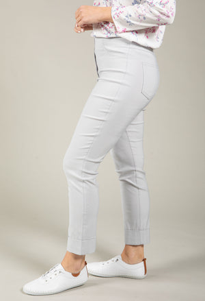 Angelika Slim Fit 7/8 Trousers