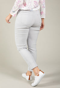 Angelika Slim Fit 7/8 Trousers