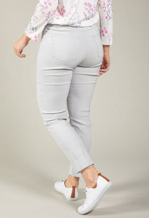 Angelika Slim Fit 7/8 Trousers