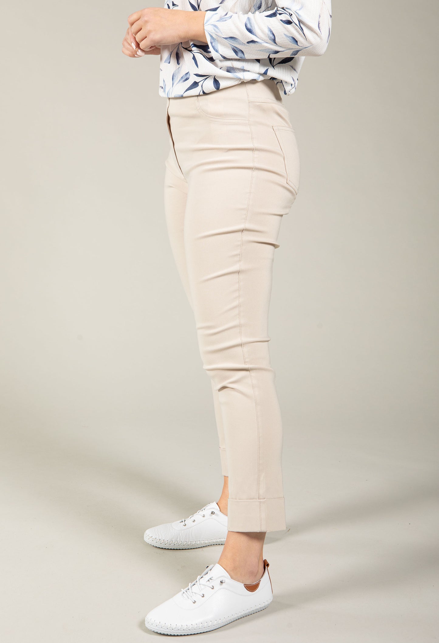 Angelika Slim Fit 7/8 Trousers