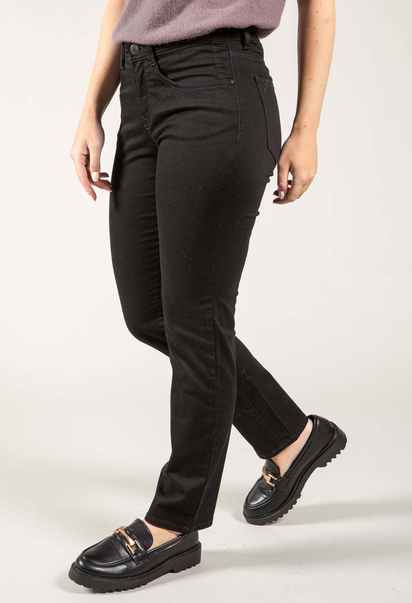 Carola Short Femenine Fit Jeans