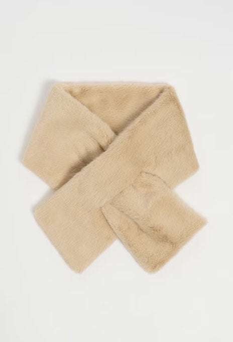 Soft Faux Fur Scarf