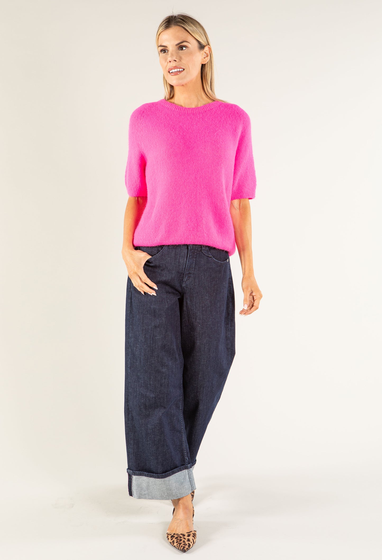 Round Neck Short Sleeve Sweater in Superfine Alpaca