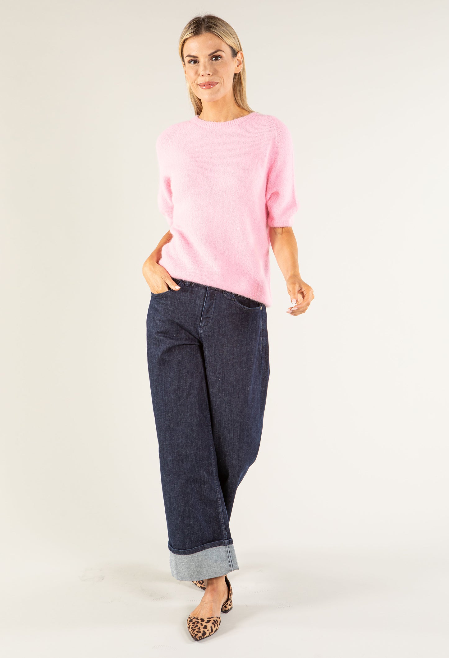 Round Neck Short Sleeve Sweater in Superfine Alpaca