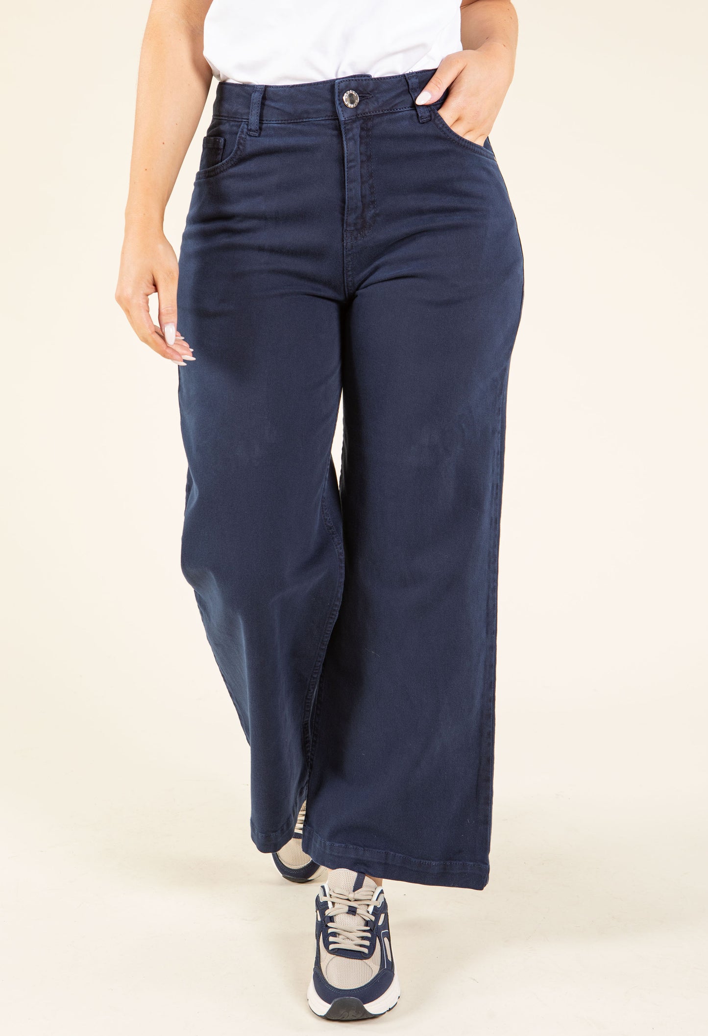Rosie Relaxed Wide Leg Jeans