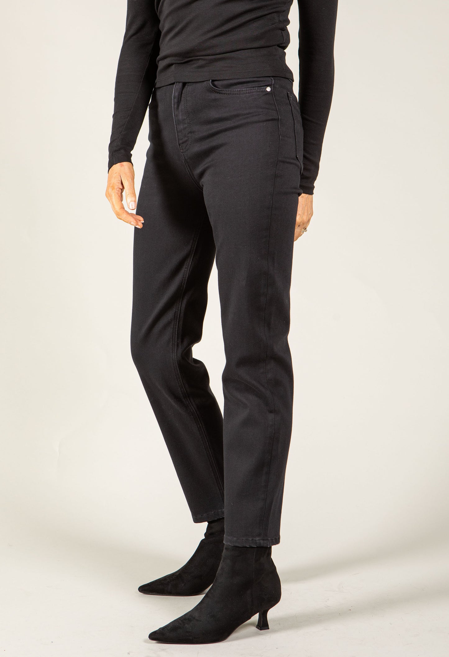 Bailey Relaxed Fit Jeans