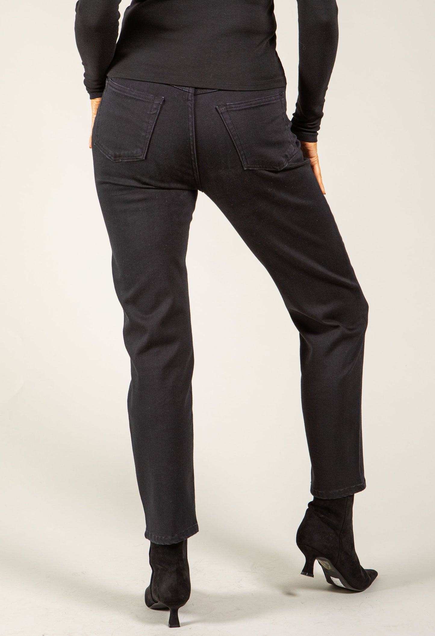 Bailey Relaxed Fit Jeans