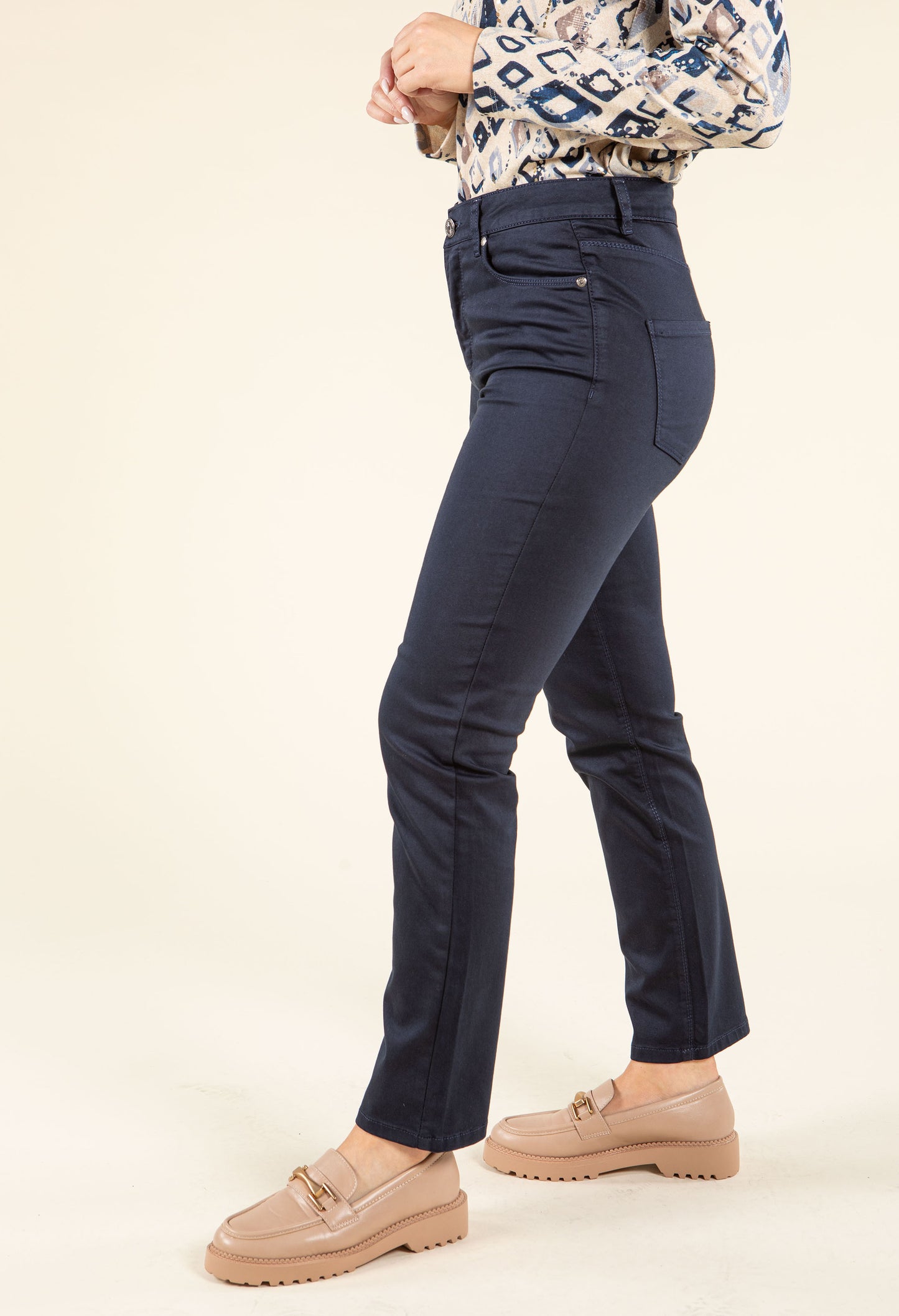 Aria Magic Fit Pants