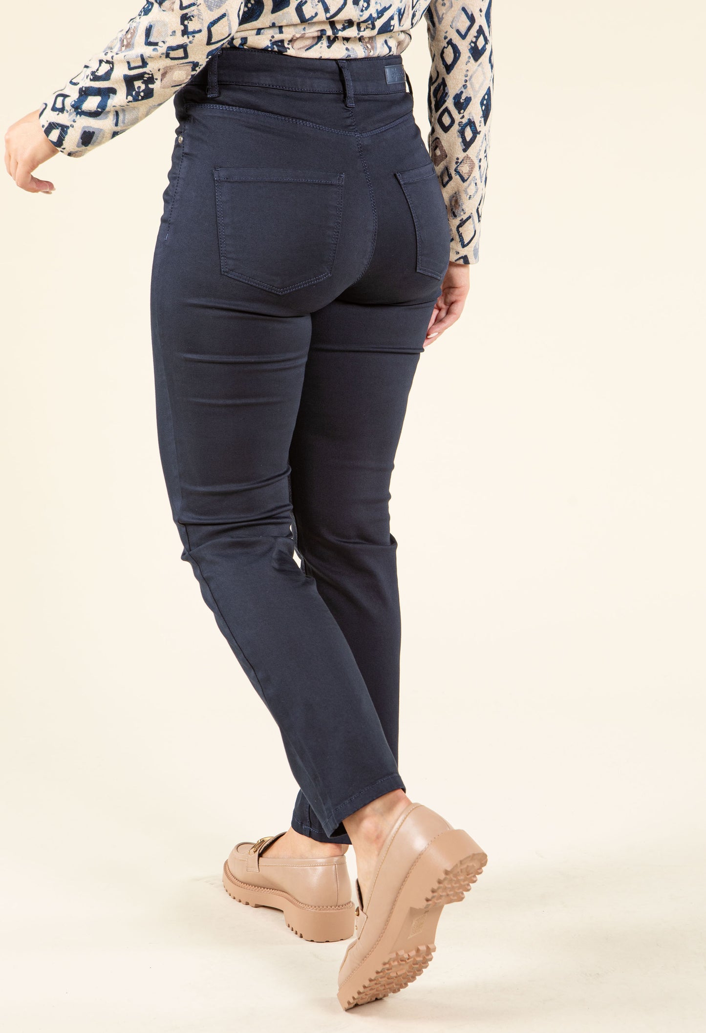 Aria Magic Fit Pants