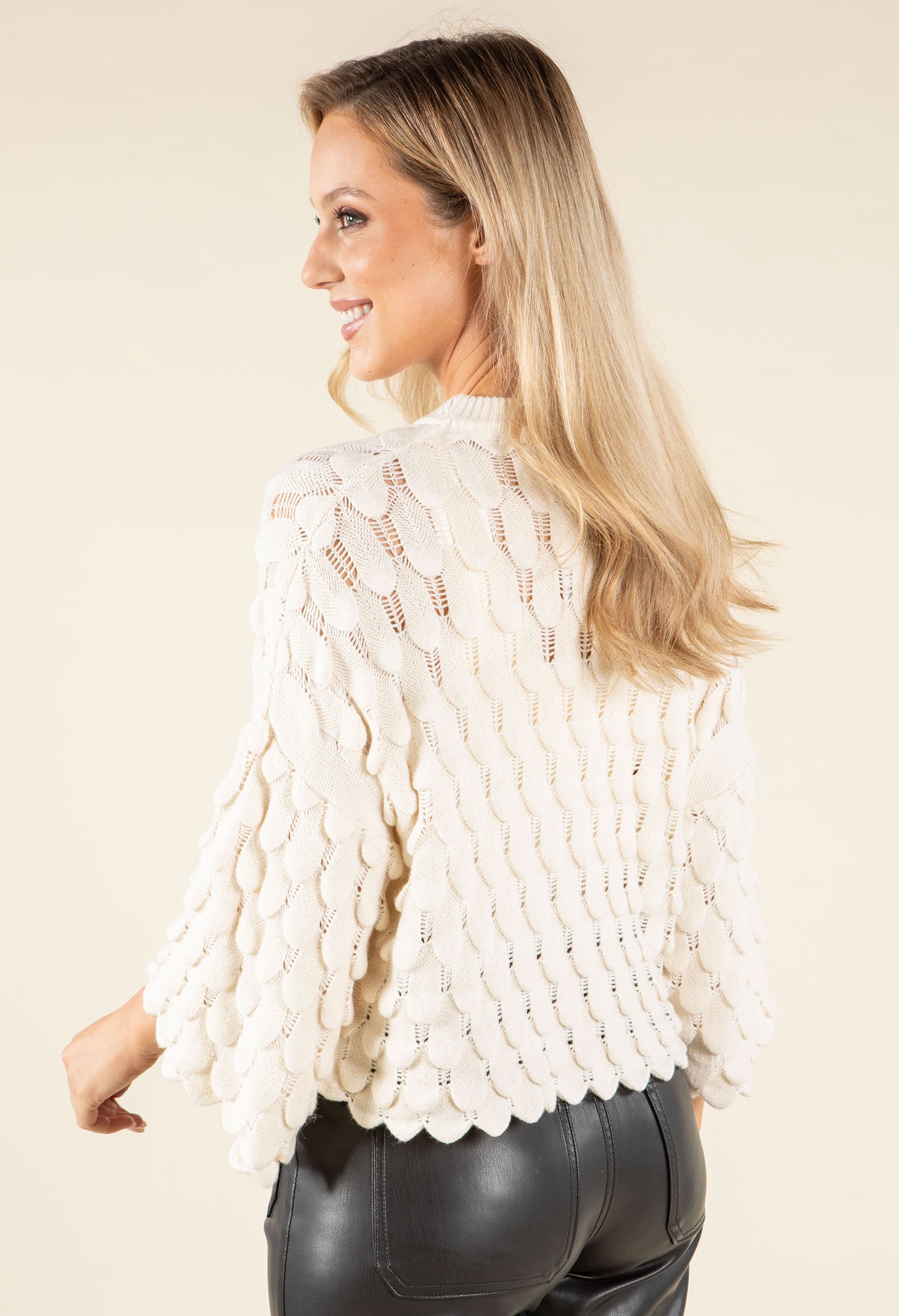 Scalloped Hem Pullover