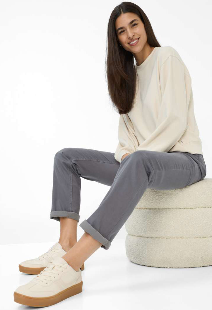 Carola Short Femenine Fit Trousers