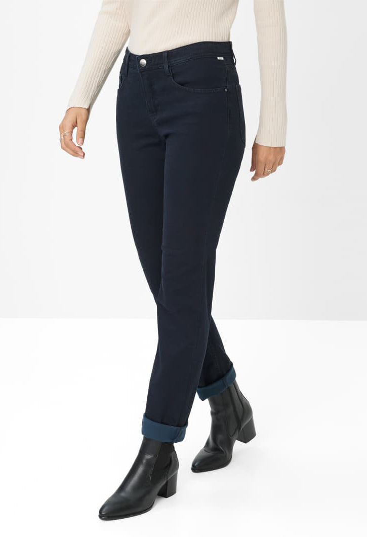 Carola Short Femenine Fit Trousers