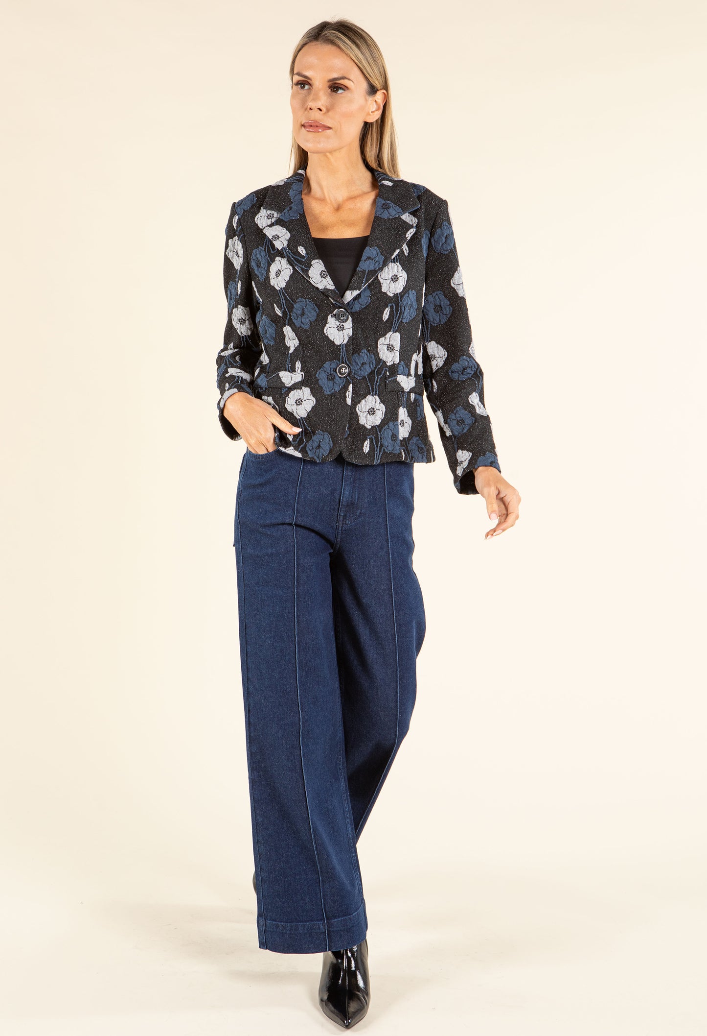 Julie Jacquard Blazer