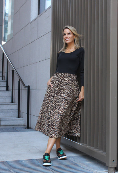 Ribbed Bodice Leopard Midi Dress