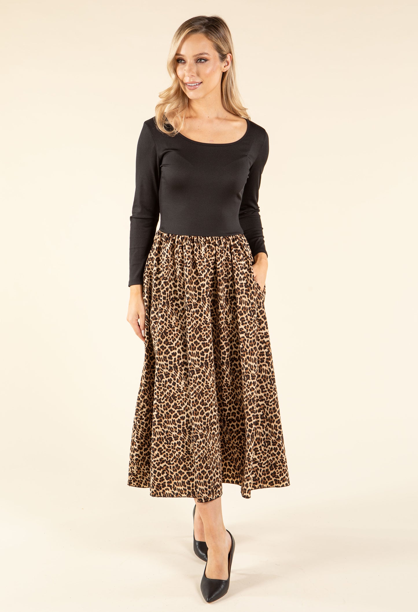 Ribbed Bodice Leopard Midi Dress