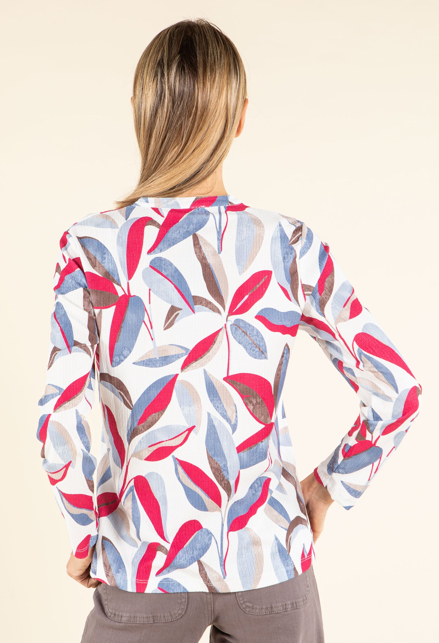 Front Pocket Leaf Print Top