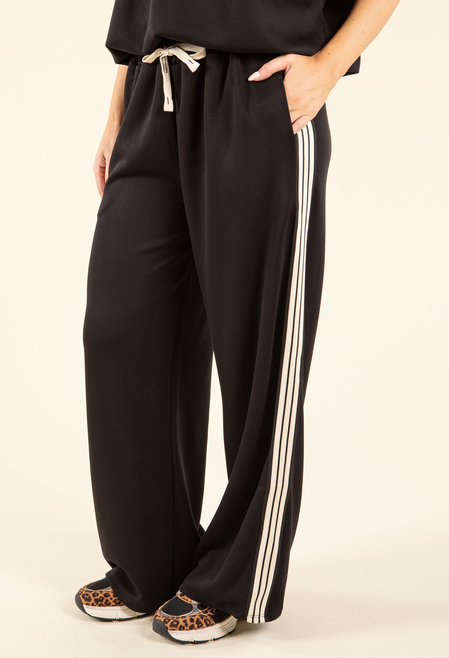 Stripe Detail Wide Joggers