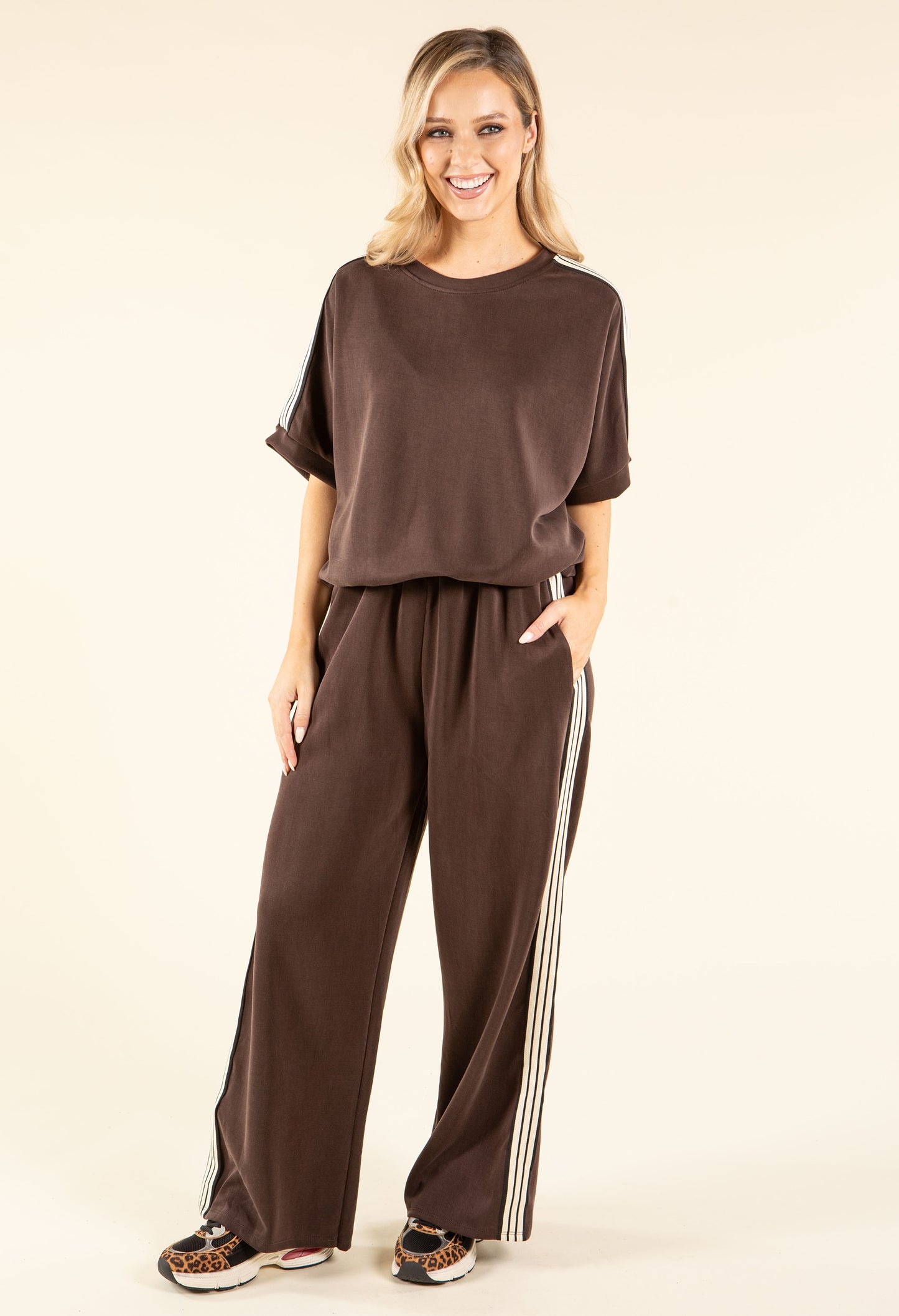 Stripe Detail Wide Joggers