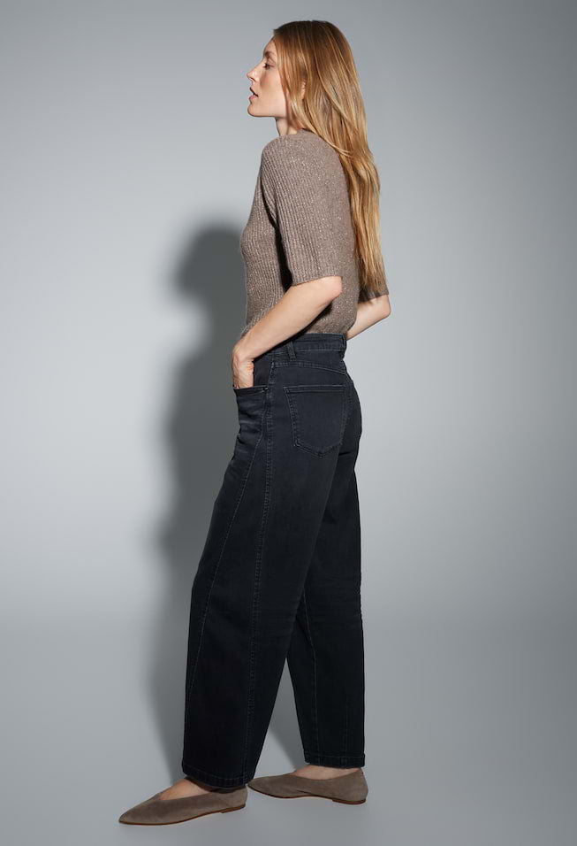 Lolah Edgy Barrel Jeans