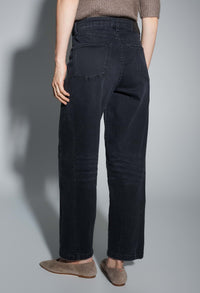 Lolah Edgy Barrel Jeans