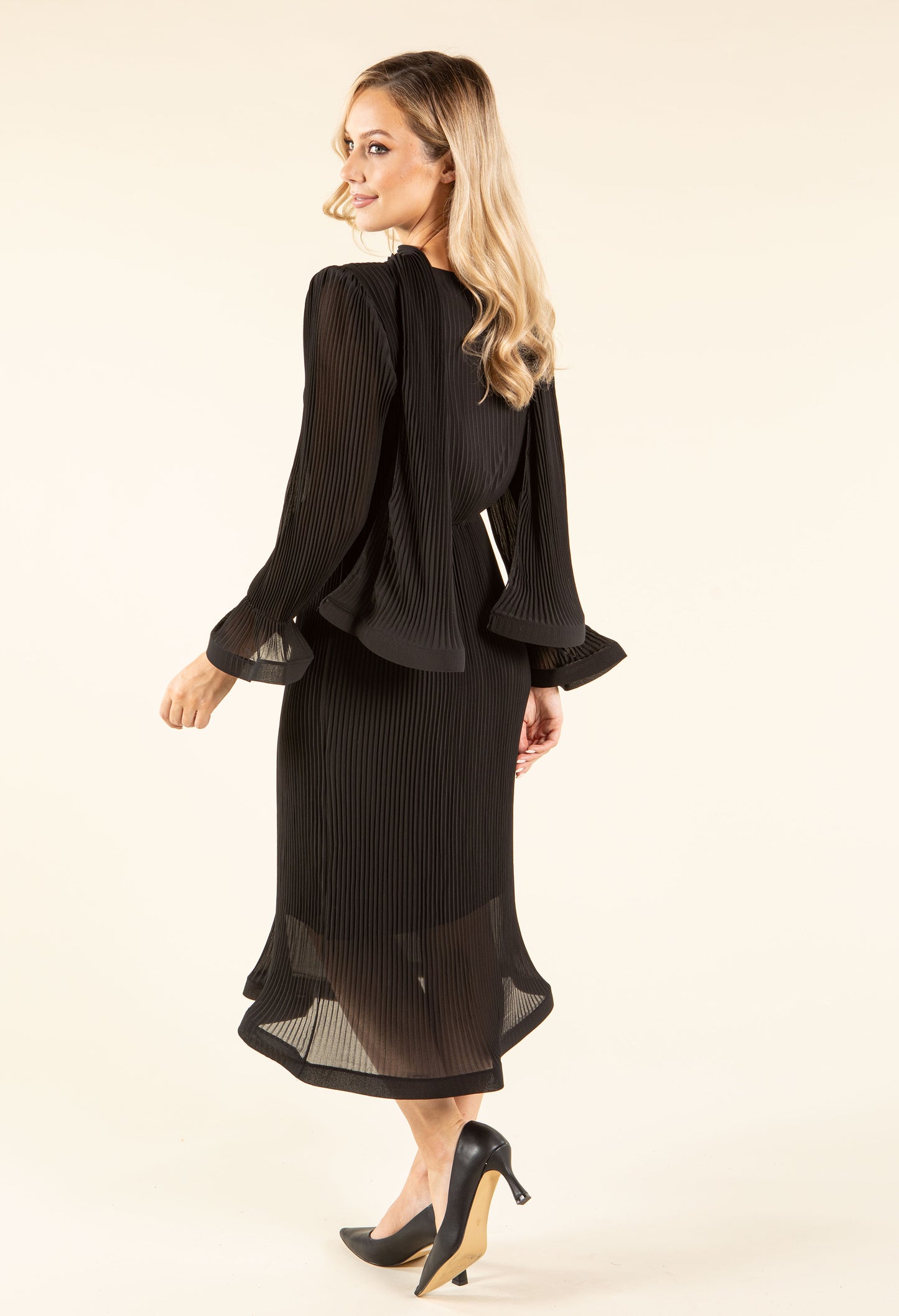 Flute Sleeve Plisse Dress