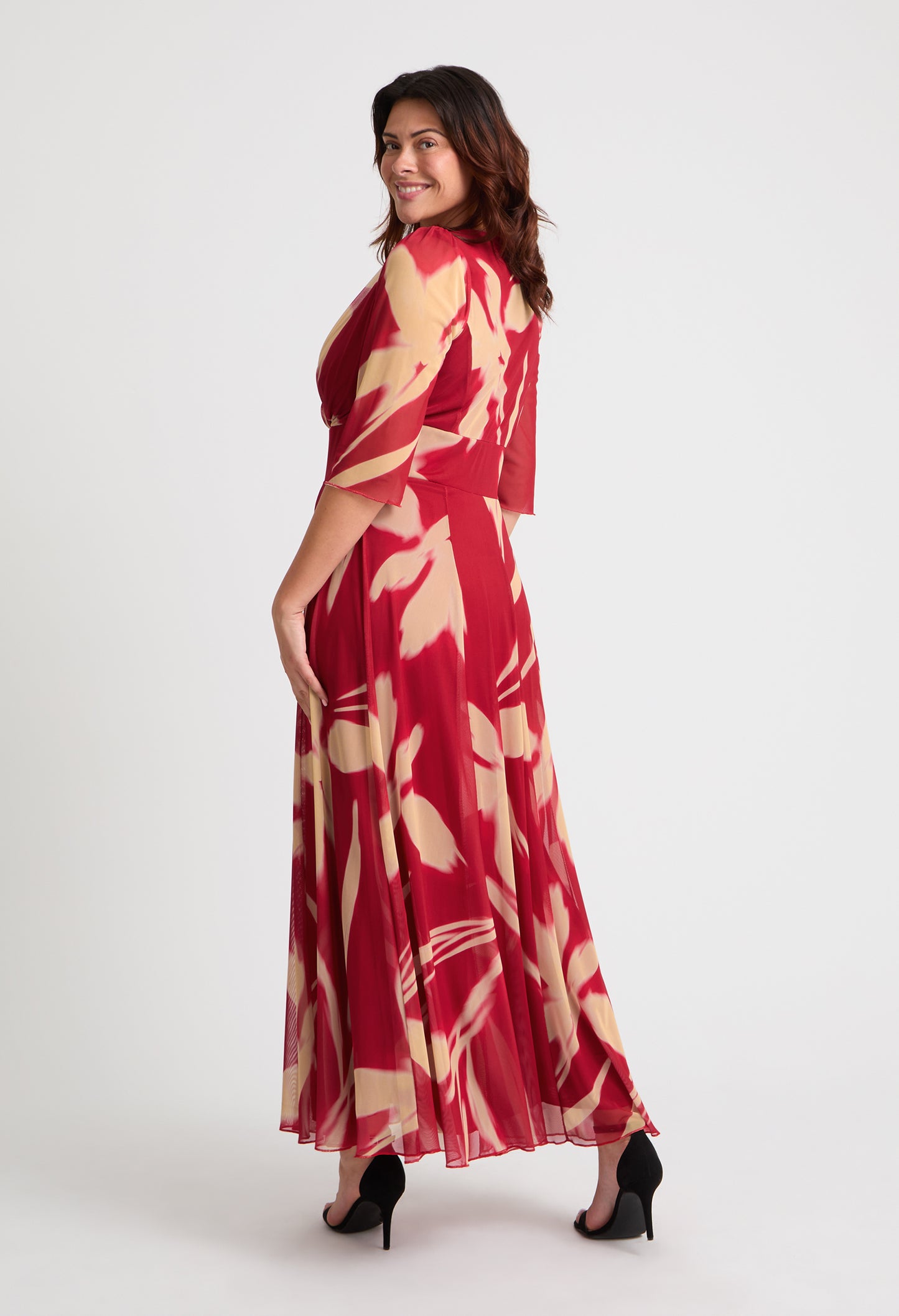 Verity Curve+ Maxi Dress