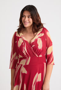 Verity Curve+ Maxi Dress