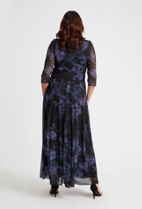 Verity Curve+ Maxi Dress