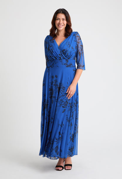 Verity Curve+ Maxi Dress