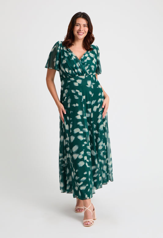 Isabelle Curve+ Float Sleeve Maxi Dress