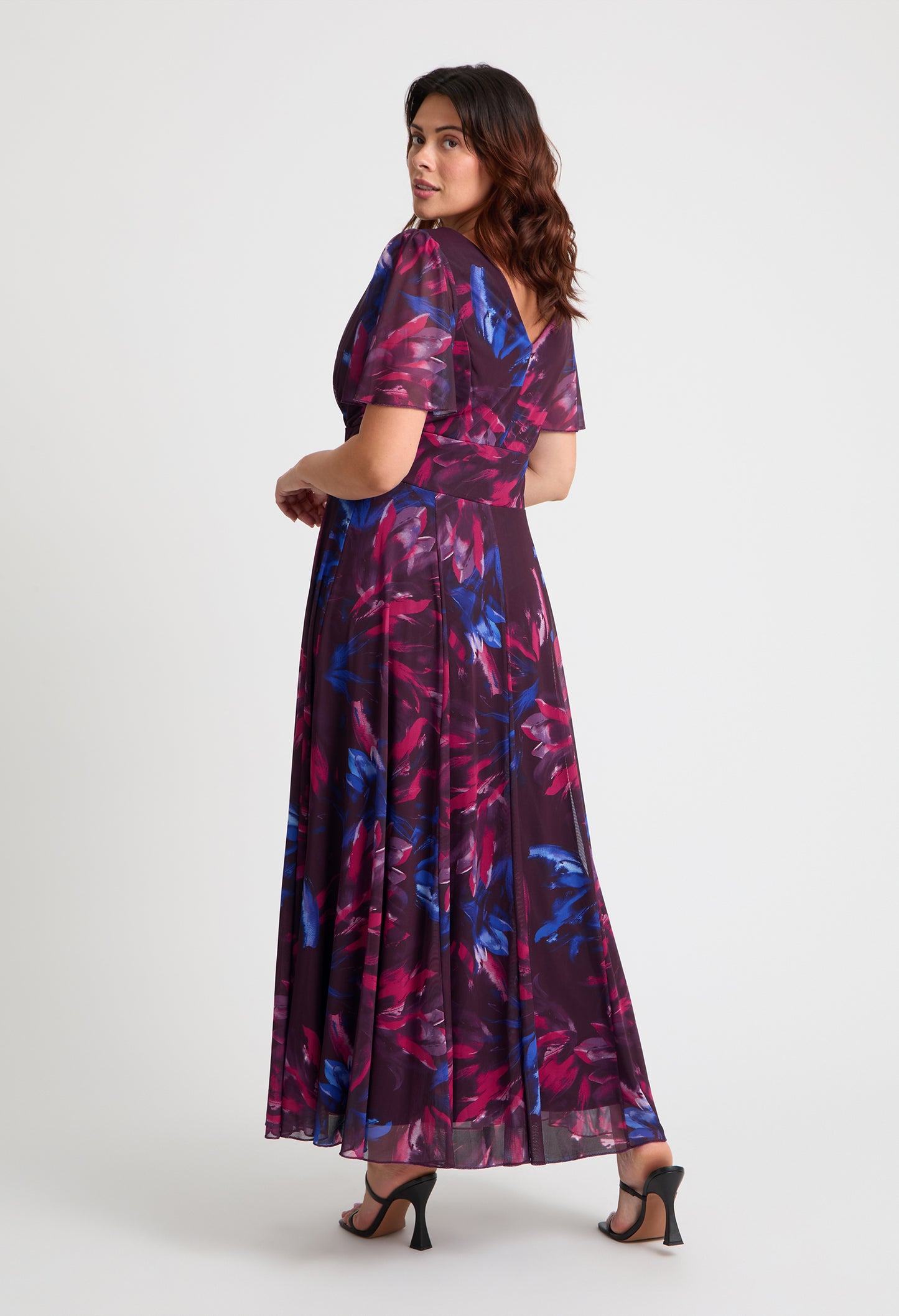 Isabelle Curve+ Float Sleeve Maxi Dress