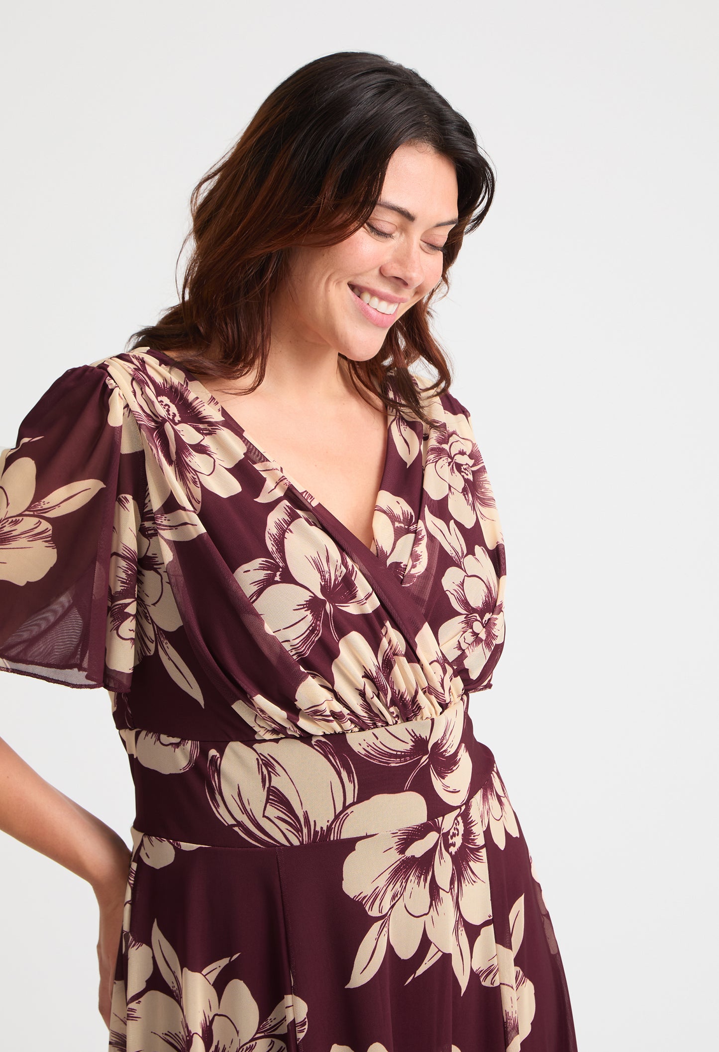 Isabelle Curve+ Float Sleeve Maxi Dress