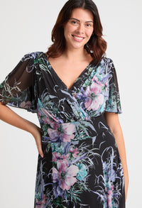 Isabelle Curve+ Float Sleeve Maxi Dress