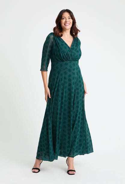 Verity Curve+ Maxi Dress