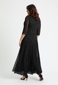 Verity Curve+ Maxi Dress