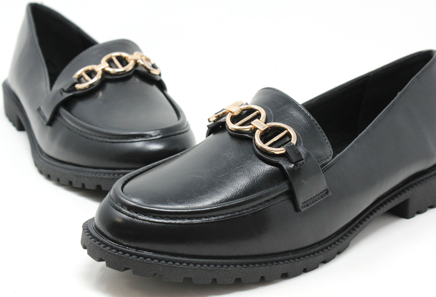 Linked Loafer