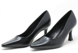 Classic Court Heel