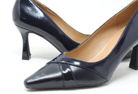 Criss-Cross Heel