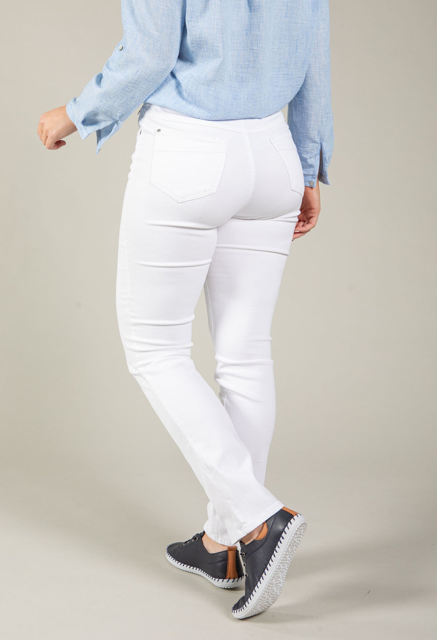 Angelika Slim Fit Jeans