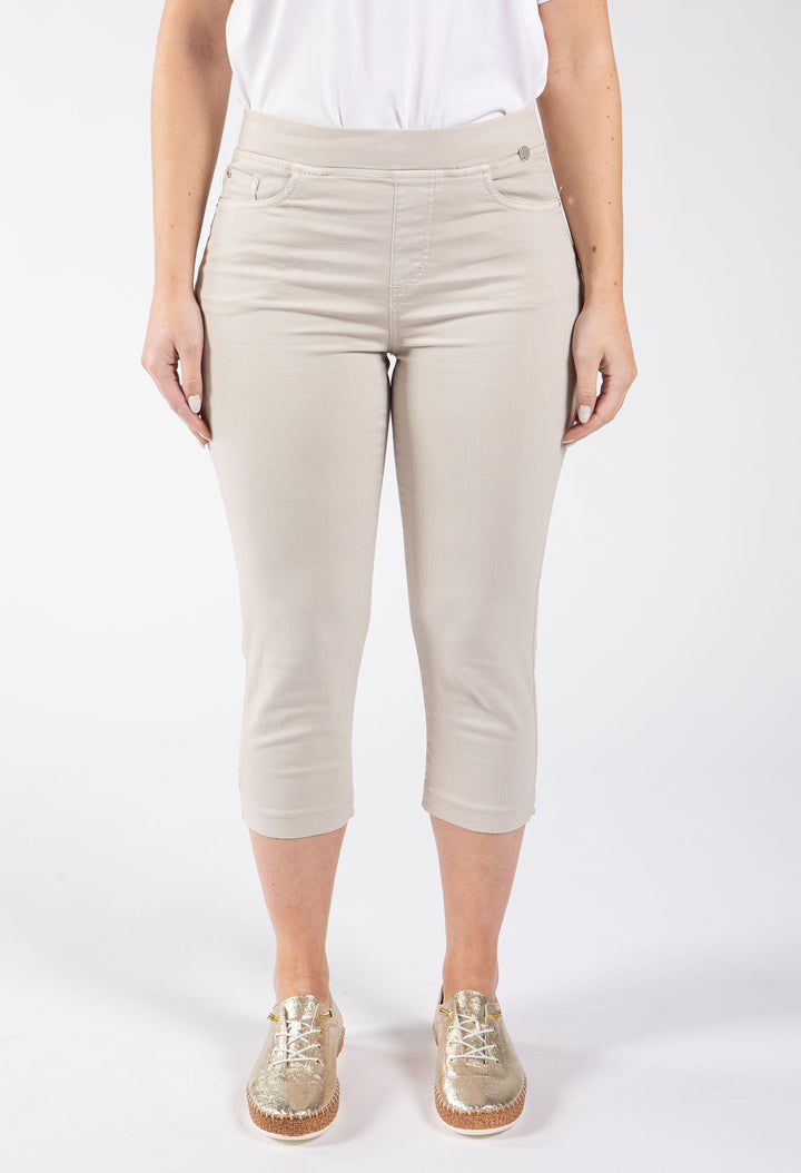 Angelika Jump In Capri Trousers