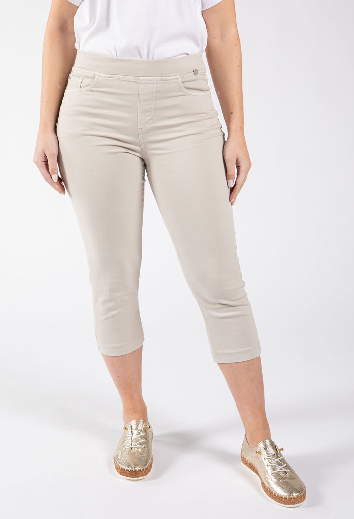 Angelika Jump In Capri Trousers