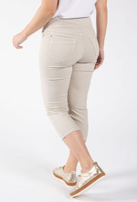 Angelika Jump In Capri Trousers
