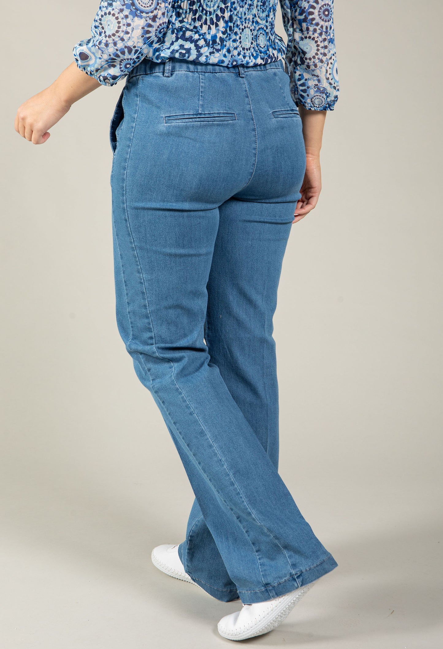 Mila Wide Flexi Jeans