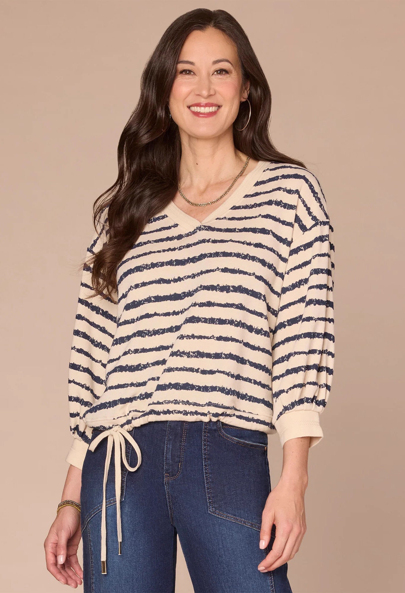 3/4 Sleeve V-Neck Knit Top