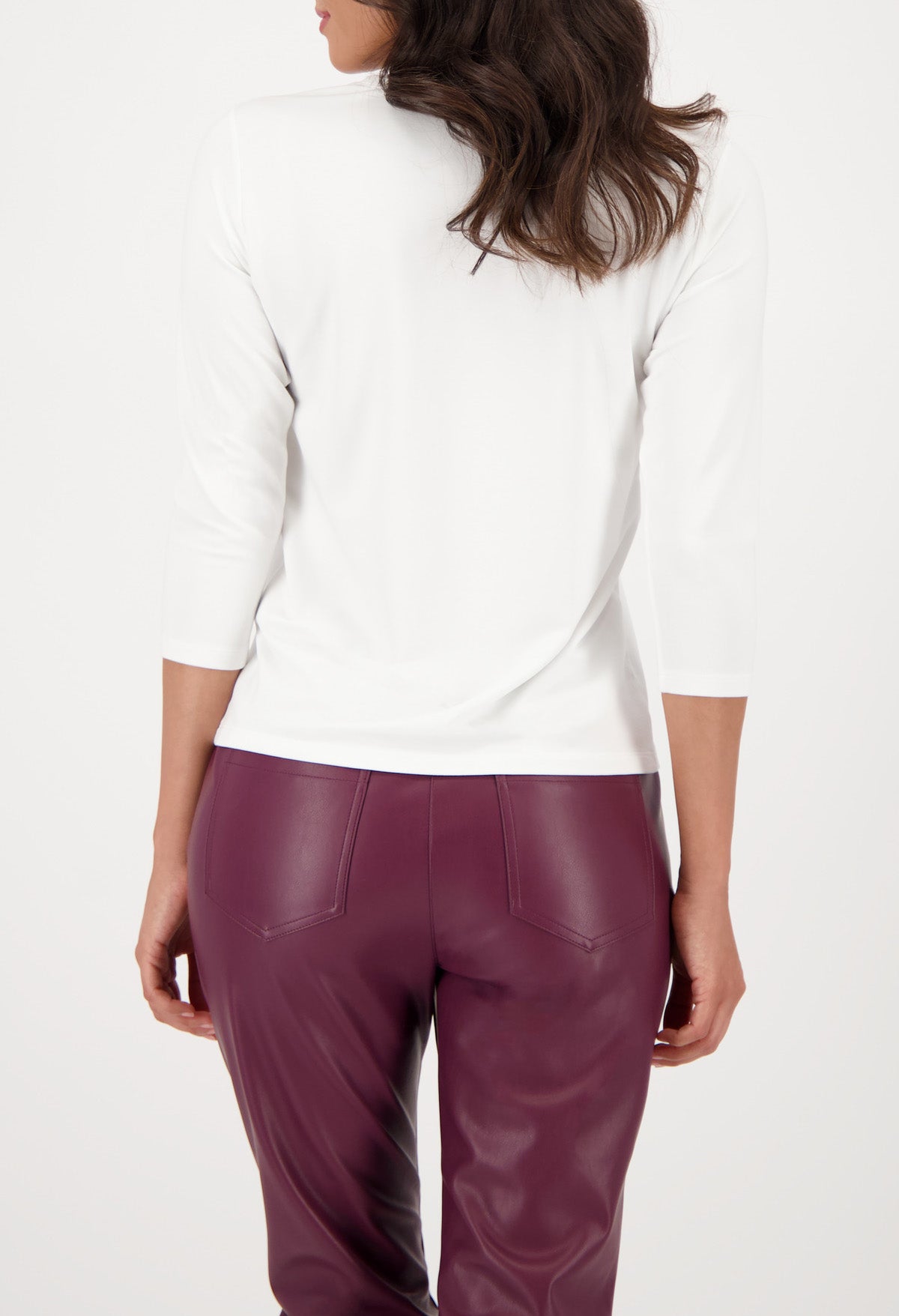 T-shirt with rhinestone design